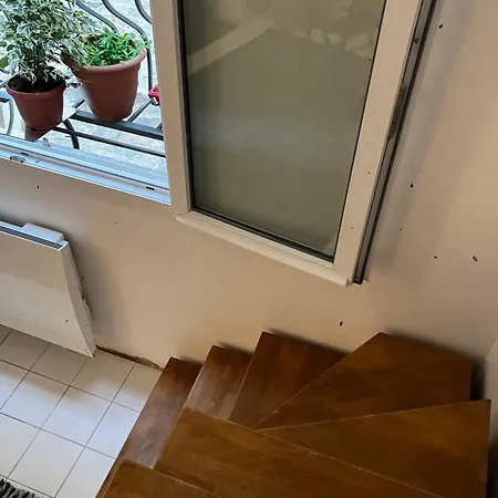 Place Center Apartment Paris